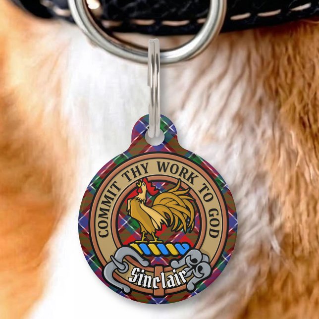 Placa Para Mascotas Crest de Clan Sinclair sobre Tartán Rojo (Subido por el creador)
