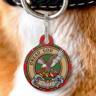 Placa Para Mascotas Crest del Clan Munro sobre Tartán