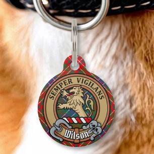 Placa Para Mascotas Crest del Clan Wilson sobre tartán moderno