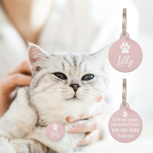 Placa Para Mascotas Elegante garra de mascota blanca minimalista con d (Modern pink personalized pet ID tag with phone number, white pet paw print and editable pet name.)
