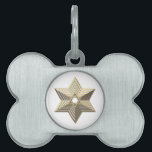 Placa Para Mascotas Estrella de David de oro<br><div class="desc">Estrella de David de oro

No dude en para añadir sus propias palabras y/o imágenes a este artículo vía las grandes herramientas del arreglo para requisitos particulares de Zazzle.  Este diseño también disponible en docenas de otros productos. ¡Gracias por parar cerca! ¡Dios bendice!</div>