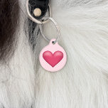 Placa Para Mascotas Forma Del Corazón Rosa En Rosa Claro Con Informaci<br><div class="desc">El ilustracion de forma de corazón rosado de Destei sobre un color de fondo rosado. En el otro lado hay áreas de texto personalizables para un nombre y para un número de teléfono junto con corazones más rosados.</div>