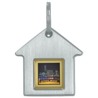 Placa Para Mascotas Melbourne City enciende el recuerdo del puente de 