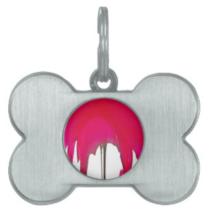 Placa Para Mascotas Momento capturado: Elegancia de Petal de Rosa Roja