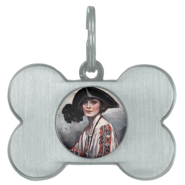 Placa Para Mascotas Mujer en blusa bordada (Frente)