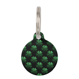 Placa Para Mascotas Patrón de trébol brillante verde oscuro sobre negr