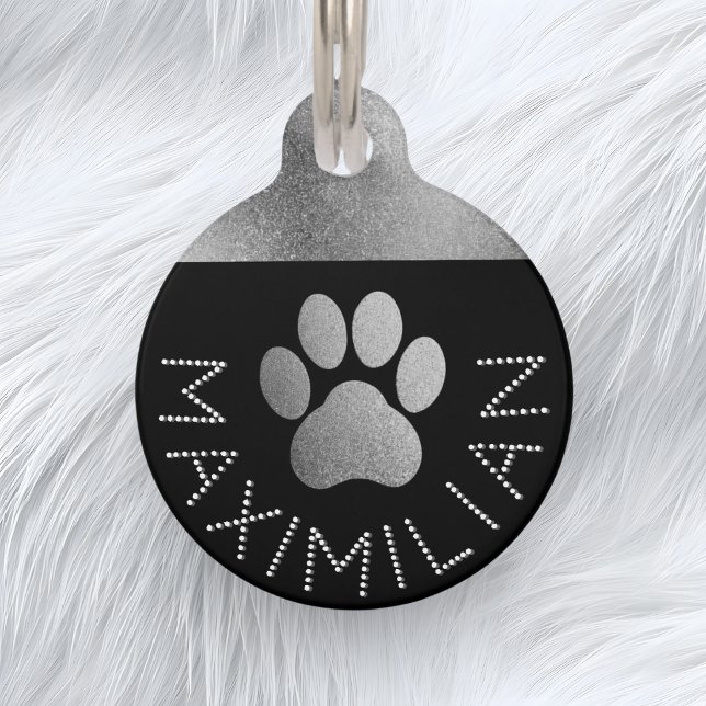 Placa Para Mascotas Perro de moda con efecto falso Silver Sparkle Diam (A personalized dog ID tag in faux silver and black, with glitter-effect pawprint and faux diamante)
