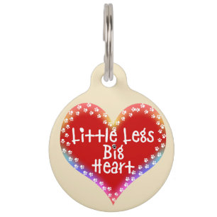 Placa Para Mascotas Piernas pequeñas Gran Corazón Paw Imprime etiqueta