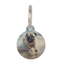 Pug Feliz en la Playa personalizable