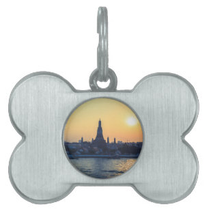 Placa Para Mascotas Templo Wat Arun Silhouette Tailandia al sol