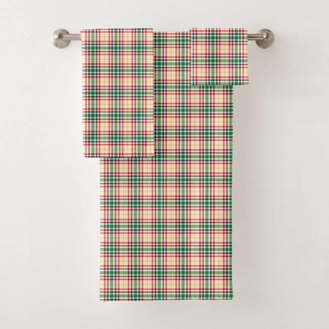 Plaid-patterned towel set with red, green, yellow  (Subido por el creador)