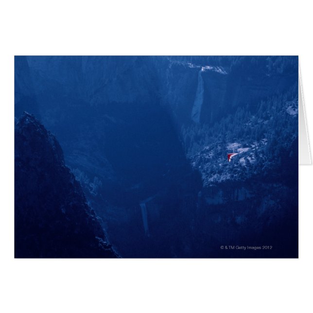 Planeador de caída sobre las montañas (Anverso (Horizontal))