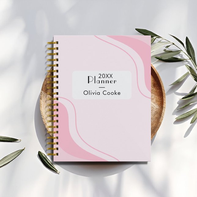 Planificador Anual Rosa Personalizado Con Nombre P (Pink Personalized Yearly Planner With Custom Name)