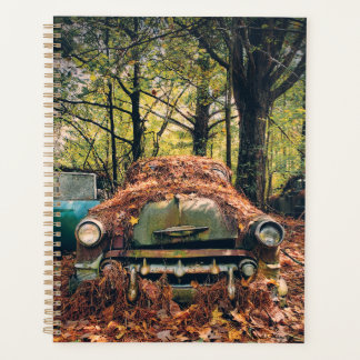 Planificador de Coche Antiguo en Hojas de Otoño