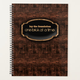 Planificador de pared de ladrillo envejecido