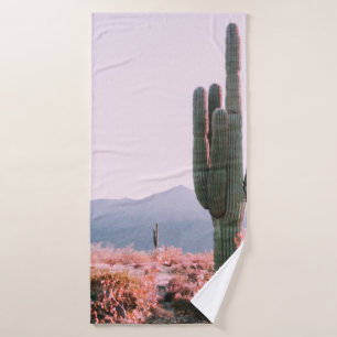 PLANTA DE CACTUS JUNTO A LA PLANTA DE LIBERACIÓN 