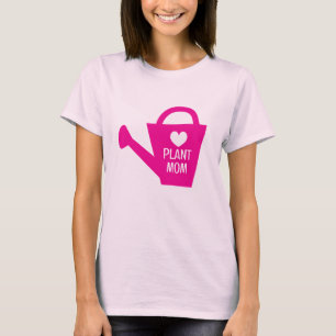 Plantar una camiseta de mamá con una linda jarra d