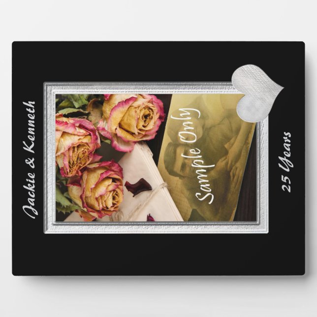 Plantilla de aniversario de Boda de marco plateado