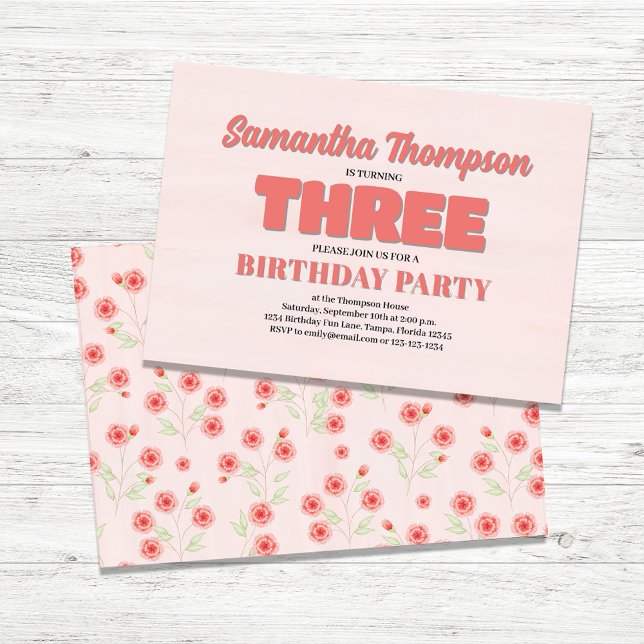 Plantilla de Fiesta de Chica de tercer cumpleaños  (Third Birthday Party Girls Custom Invitations.)