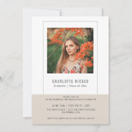 Plantilla de foto de graduado personalizada beige 
