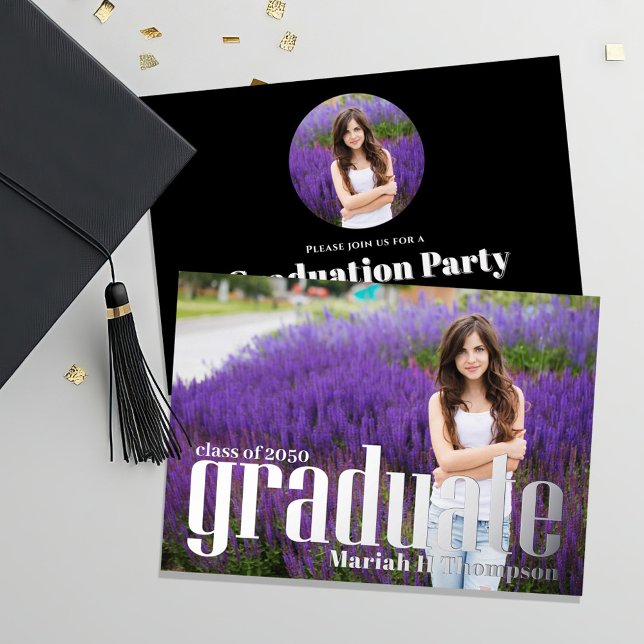 Plantilla de fotografía moderna para graduados pla (Graduate photo invitation announcement template. )