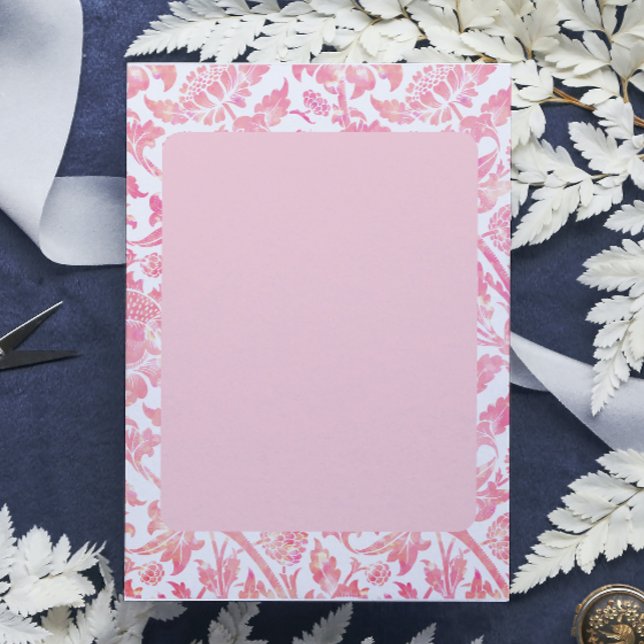 Plantilla de invitación en blanco floral rosa vint (Subido por el creador)