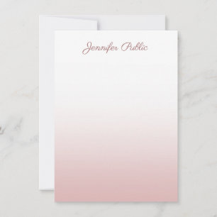 Plantilla de oro rosa nombre de guión caligrafiado