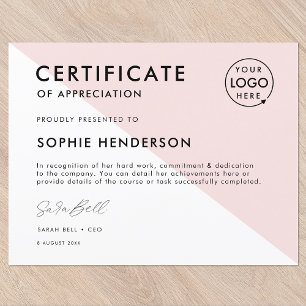 Plantilla de premio del logotipo profesional rosa