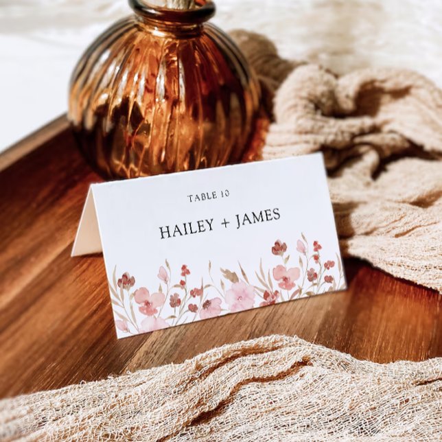 Plantilla de tarjetas de plaza de Boda Rosa (Rose Wedding Place cards Template)