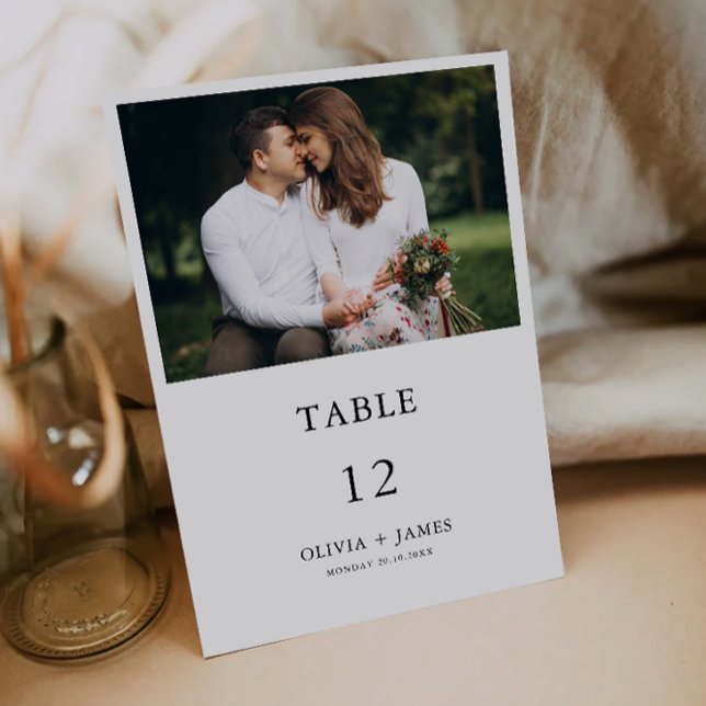 Plantilla de tarjetas de tabla de Boda fotográfico (Minimalist Wedding Table Cards Template)
