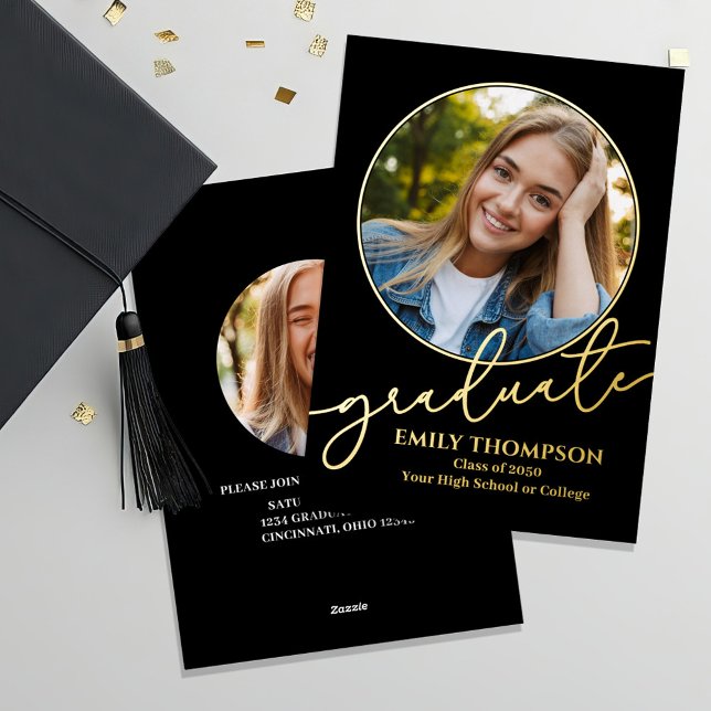 Plantilla de varias fotos para la graduación de gu (Graduate real gold foil invitation announcement card. )