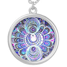 Collar ambarino del diseño