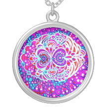 Collar del diseño de Stephanie