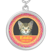 Collar pendiente conmemorativo del mascota