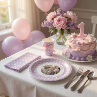 Plato De Papel 1st Birthday Photo & Purple Polka Dot