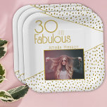 Plato De Papel 30 y fabuloso Purpurina de oro foto 30 cumpleaños<br><div class="desc">30 y fabulosas placas de papel Fiesta Fabuloso Purpurina de oro Foto 30. Diseño moderno con tipografía de moda y falsos puntos purpurinas de oro. El diseño tiene una foto y un nombre personalizado. Haz placas personalizadas de papel para fiestas de 30 años para ella.</div>