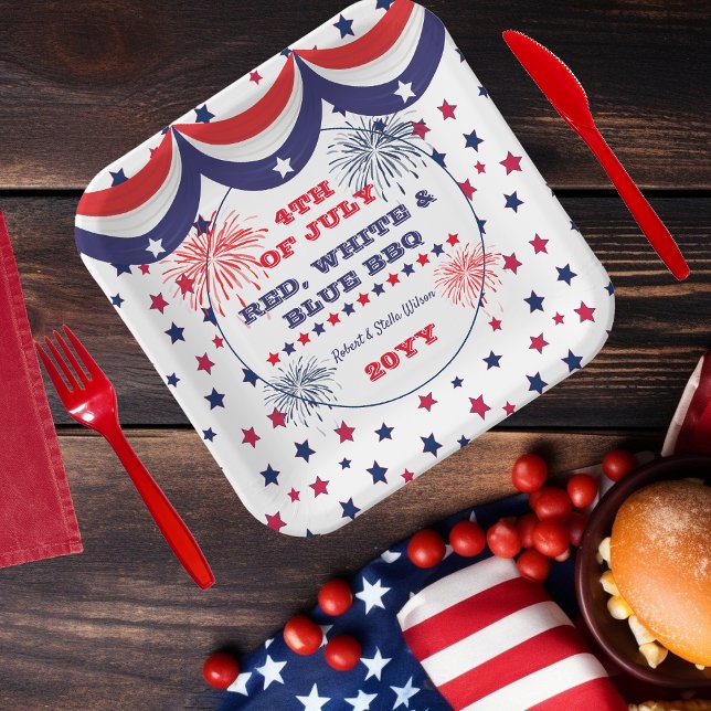 Plato De Papel 4 de julio BBQ de blanco rojo y azul (4th of July Red, White and Blue BBQ Square Paper Plates)