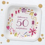 Plato De Papel 50 y fabuloso nombre floral acuarela cumpleaños<br><div class="desc">Una acuarela floral botánica moderna rodeada por 50 y una tipografía fabulosa. Personalice cambiando el nombre,  la edad y el mensaje. Arte original de Nic Squirrell.</div>