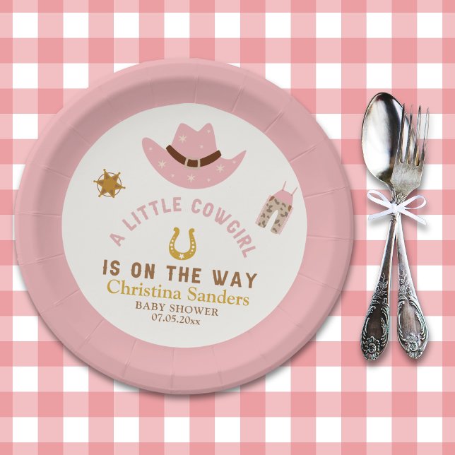 Plato De Papel A Little Cowgirl Is on The Way  (Subido por el creador)