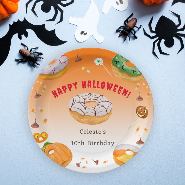 Plato De Papel Acuarela Donut-licioso Candy de Halloween Gracias (A great Halloween paper plate to make your Halloween table festive! )