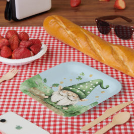 Plato De Papel Adorable Green St. Patrick's Day Gnomes