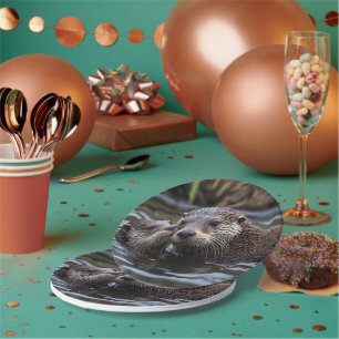 Plato De Papel **"Adrift in Love: Mummy and Baby Otter"**