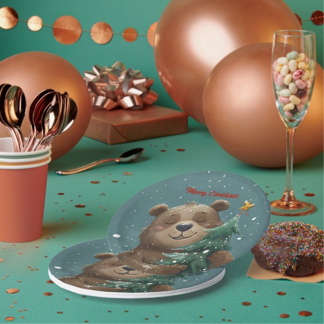 Plato De Papel Alegre oso lindo abrazando árbol de Navidad (Multi)
