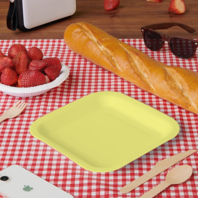 Plato De Papel Amarillo de mantequilla (Picnic)