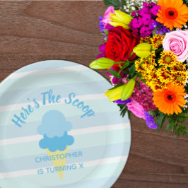 Plato De Papel Aquí está el cumpleaños del niño de verano de Scoo