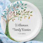 Plato De Papel Árbol familiar familiar personalizado<br><div class="desc">Estas placas de papel únicas de la Reunión Familiar están decoradas con un árbol de la familia de las acuarelas y una tipografía de escritura elegante. Personalizable fácil. A medida que creamos nuestra obra de arte no encontrarás esta imagen exacta de otros diseñadores. Acuarela original © Michele Davies.</div>