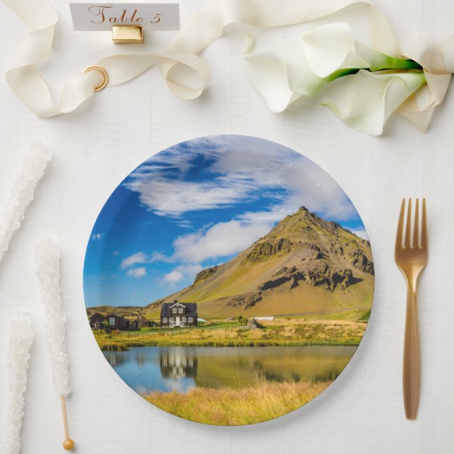 Plato De Papel Arnarstapi Amtmansshus Y Monte Stapafell, Islandés (Boda)