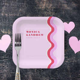 Plato De Papel Audaz ola retro Boda estético rosado y rojo