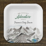 Plato De Papel Aventura a las montañas Baby Shower Forest<br><div class="desc">Este plato de papel de ducha para bebés ofrece un ambiente rústico de aventura montañosa con un paisaje acuático natural de montañas,  estanques y pinos. Esto es perfecto para un evento al aire libre.</div>