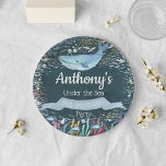 Plato De Papel Bajo el mar Cualquier Cumpleaños De Edad<br><div class="desc">Celebre con estilo con estos platos de papel de moda para fiestas de cumpleaños. El diseño es fácil de personalizar con tu propia redacción y tu familia y amigos estarán encantados cuando vean estos fabulosos platos fiestas.</div>